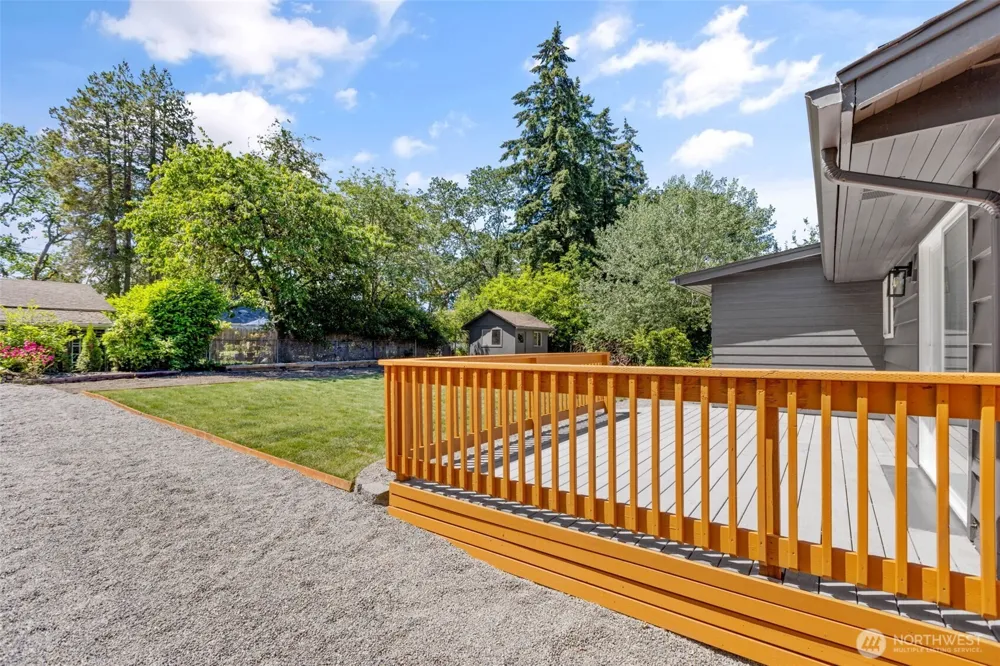 8712 Wildwood Avenue SW Lakewood, WA 98498
