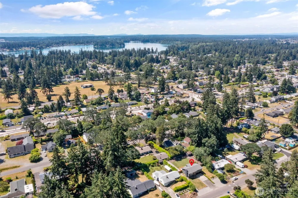 8712 Wildwood Avenue SW Lakewood, WA 98498