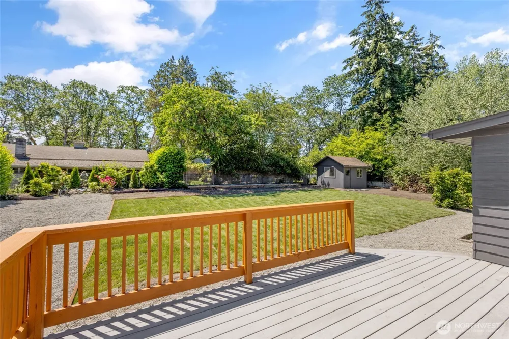 8712 Wildwood Avenue SW Lakewood, WA 98498