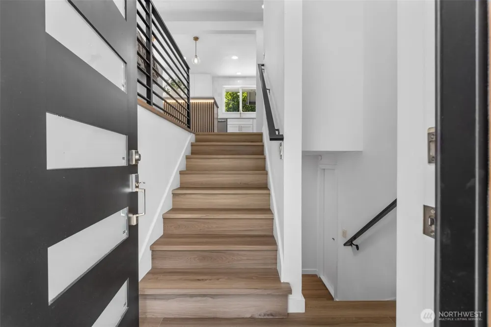 8712 Wildwood Avenue SW Lakewood, WA 98498