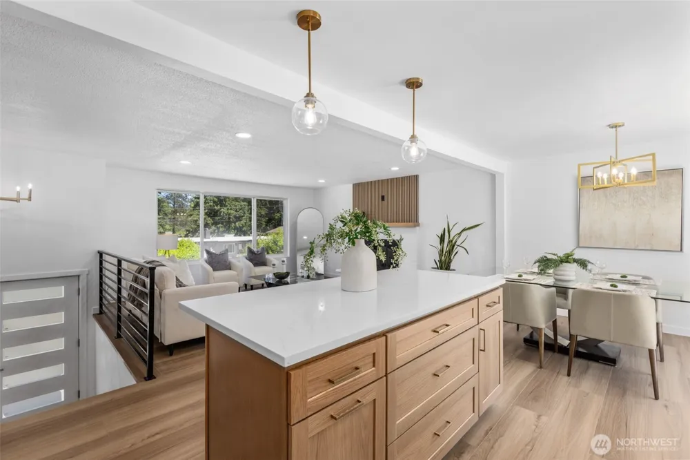 8712 Wildwood Avenue SW Lakewood, WA 98498