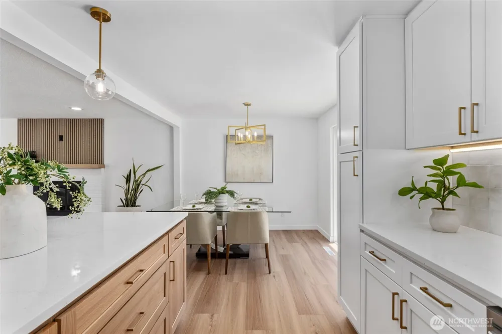 8712 Wildwood Avenue SW Lakewood, WA 98498