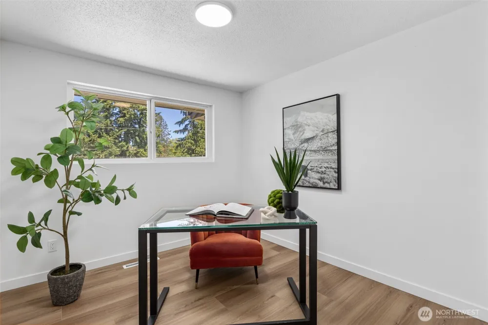 8712 Wildwood Avenue SW Lakewood, WA 98498
