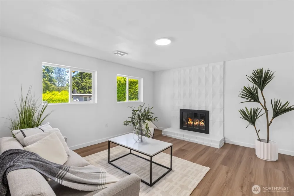 8712 Wildwood Avenue SW Lakewood, WA 98498