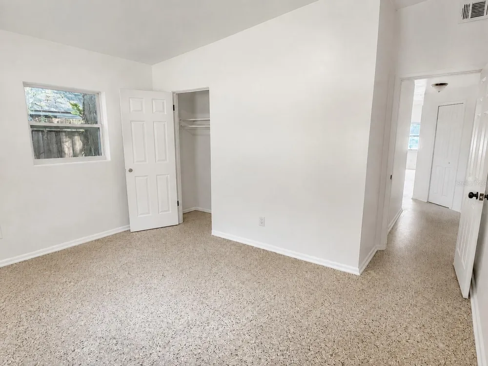 1605 DAUPHIN LANE Orlando, FL 32803