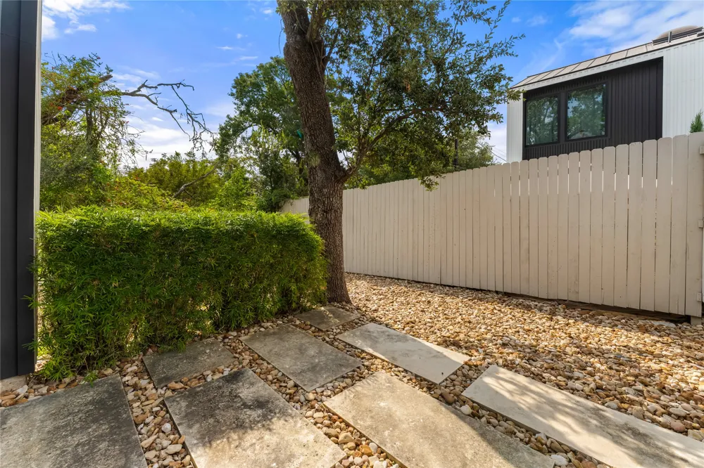 7505 Wynne Lane #2 Austin, TX 78745