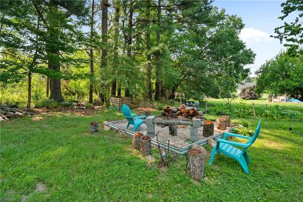 2114 Margaret Drive Mount Airy, NC 27030