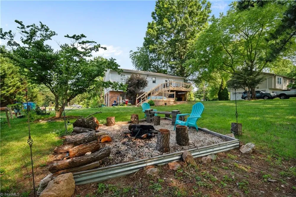 2114 Margaret Drive Mount Airy, NC 27030