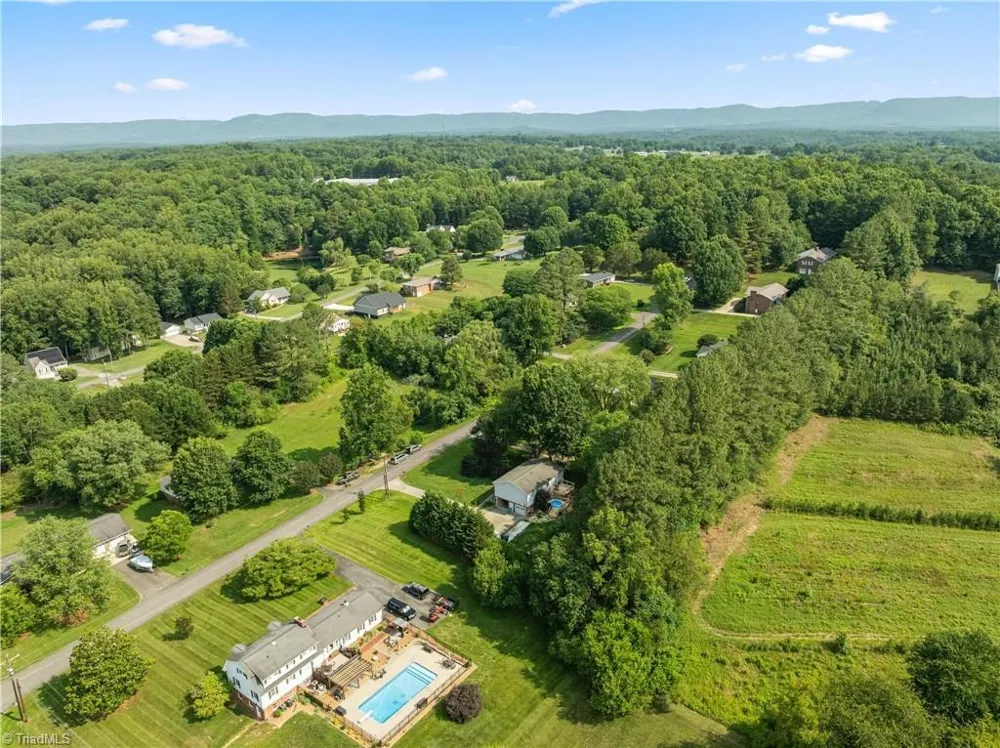 2114 Margaret Drive Mount Airy, NC 27030