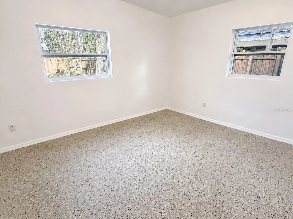 1607 DAUPHIN LANE Orlando, FL 32803