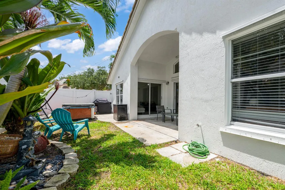 7816 MANOR FOREST LANE Boynton Beach, FL 33436
