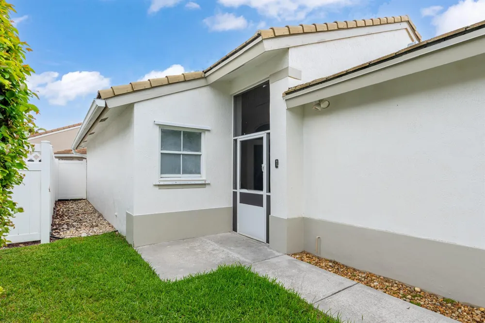 7816 MANOR FOREST LANE Boynton Beach, FL 33436