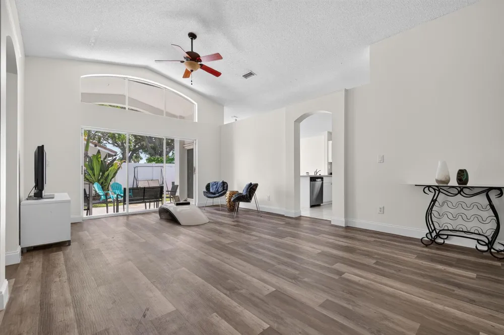 7816 MANOR FOREST LANE Boynton Beach, FL 33436