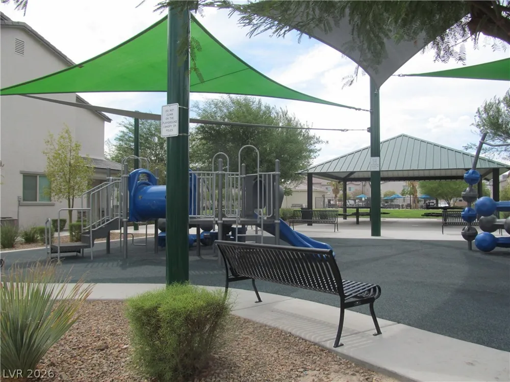 823 Grand Country Avenue North Las Vegas, NV 89086