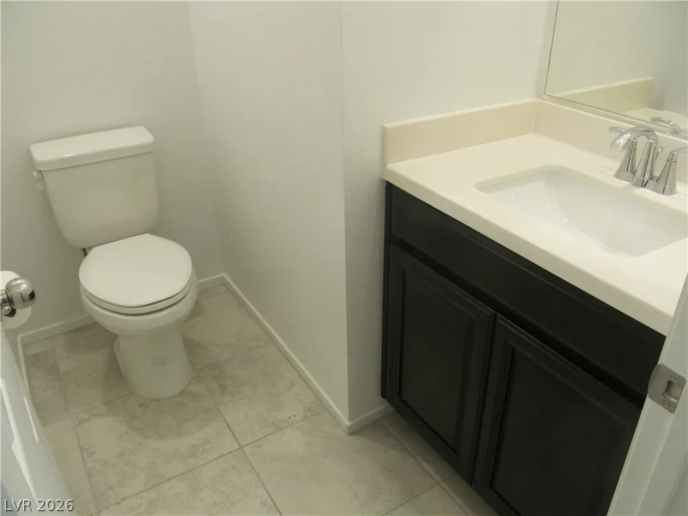 823 Grand Country Avenue North Las Vegas, NV 89086