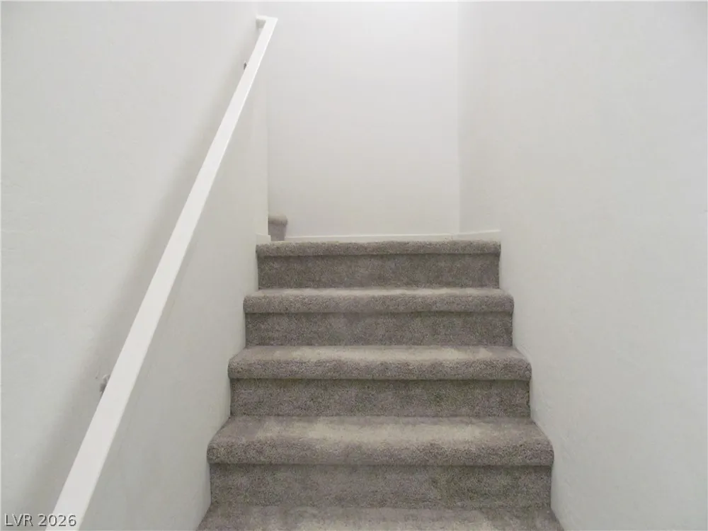 823 Grand Country Avenue North Las Vegas, NV 89086