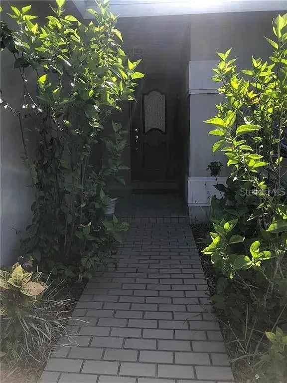 1424 CHESTERFIELD DRIVE Dunedin, FL 34698