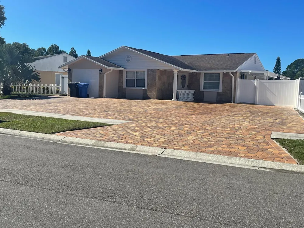 6423 MONTEREY BOULEVARD Tampa, FL 33625