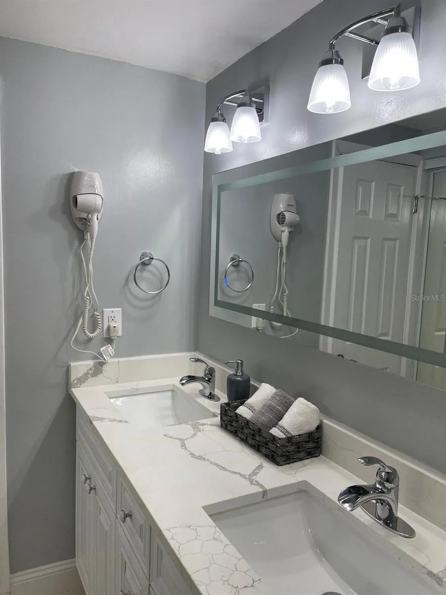 6423 MONTEREY BOULEVARD Tampa, FL 33625