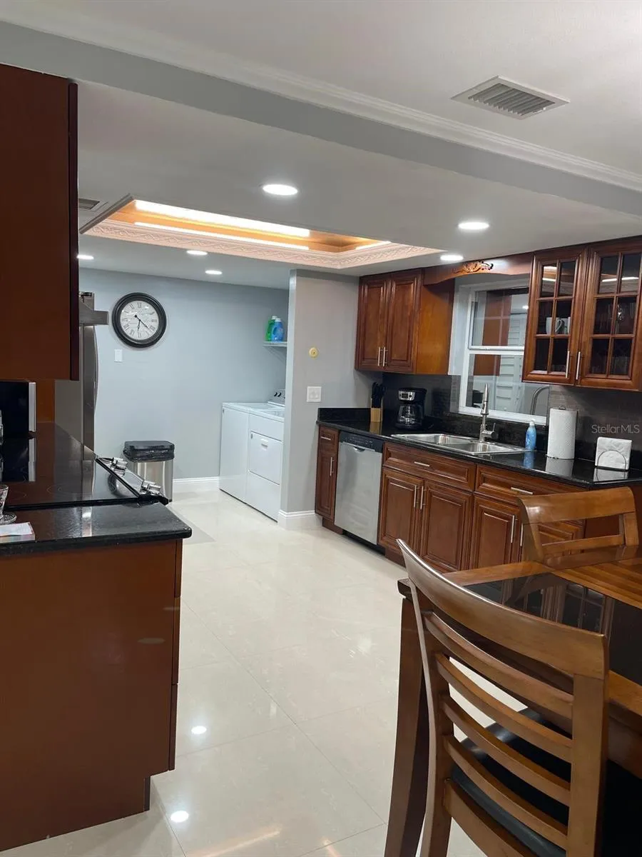 6423 MONTEREY BOULEVARD Tampa, FL 33625