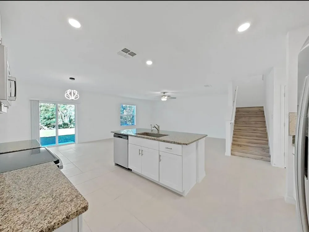 36385 FLATS STREET Zephyrhills, FL 33541
