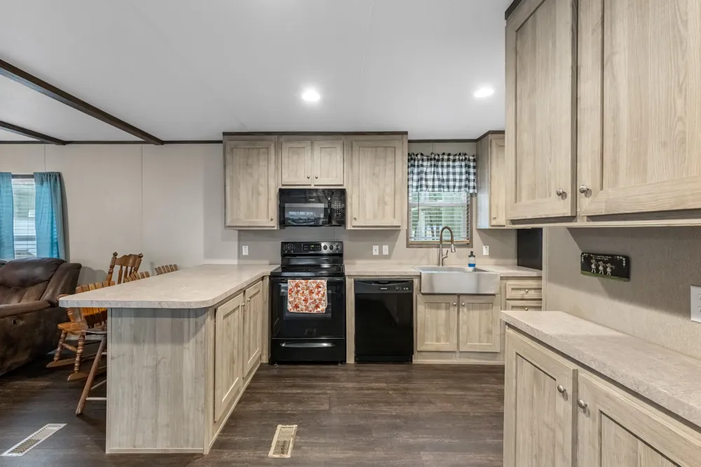 390 County Road 2230 Cleveland, TX 77327
