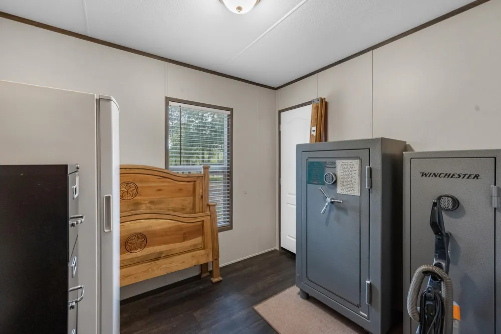 390 County Road 2230 Cleveland, TX 77327