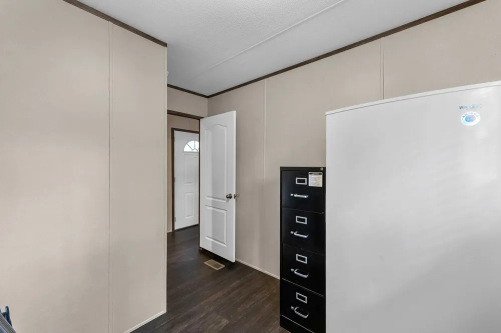 390 County Road 2230 Cleveland, TX 77327