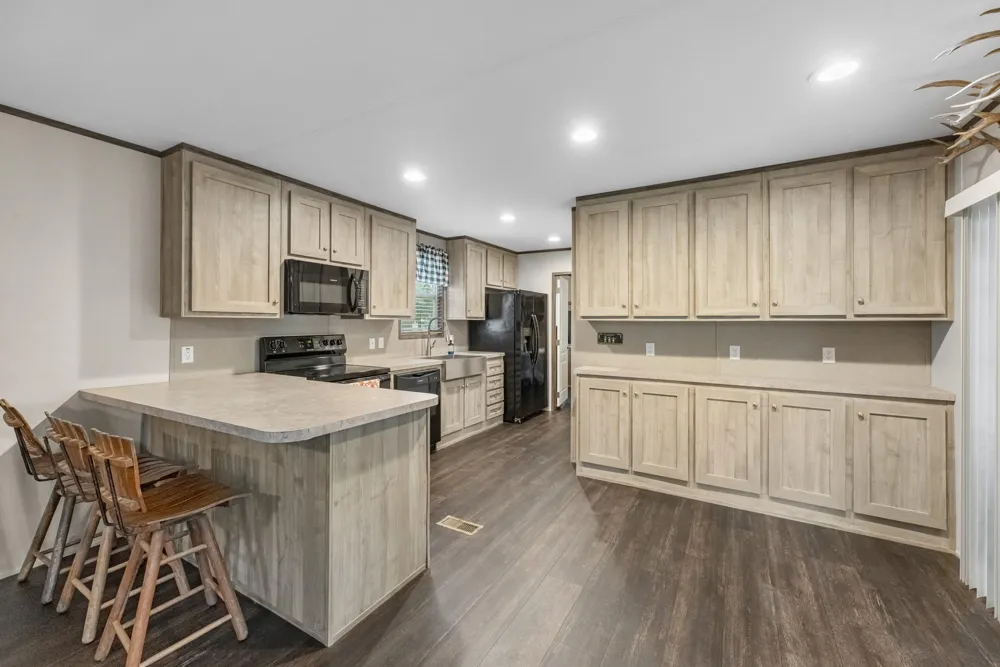 390 County Road 2230 Cleveland, TX 77327