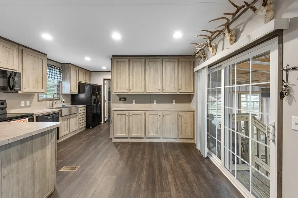 390 County Road 2230 Cleveland, TX 77327