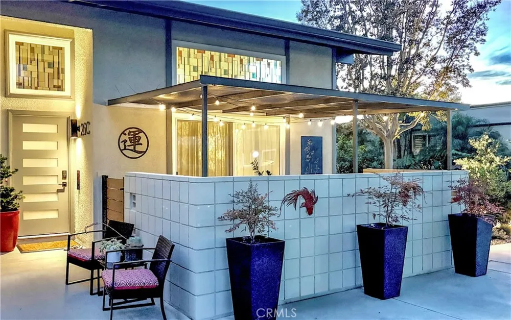 1891 McKinney Way #M15 26C Seal Beach, CA 90740