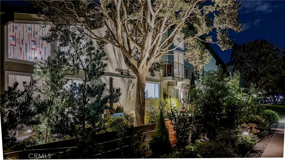 1891 McKinney Way #M15 26C Seal Beach, CA 90740