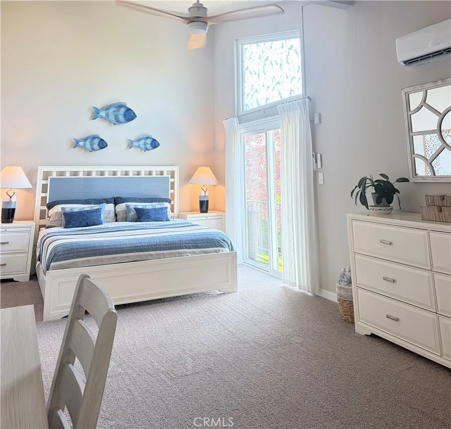 1891 McKinney Way #M15 26C Seal Beach, CA 90740