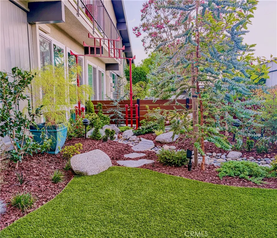 1891 McKinney Way #M15 26C Seal Beach, CA 90740