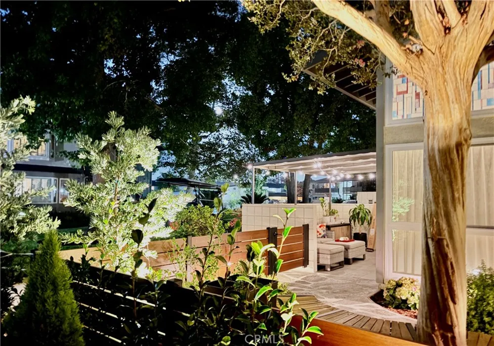 1891 McKinney Way #M15 26C Seal Beach, CA 90740
