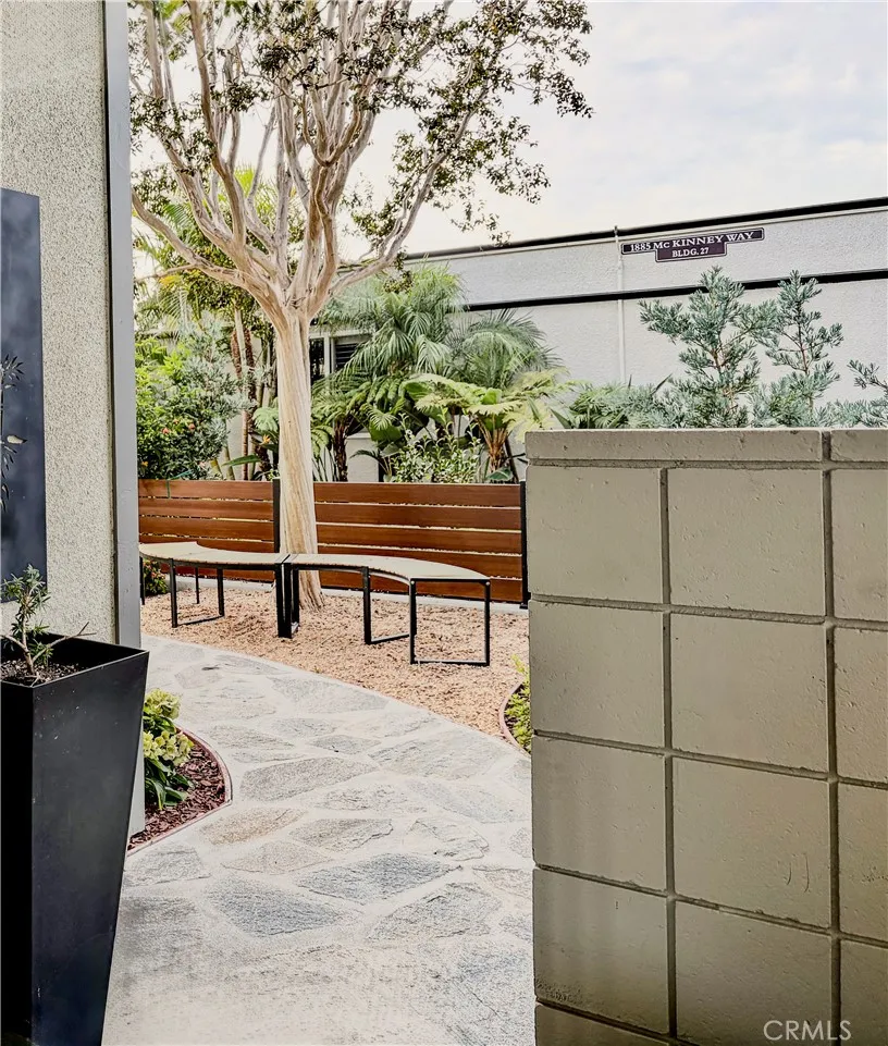 1891 McKinney Way #M15 26C Seal Beach, CA 90740