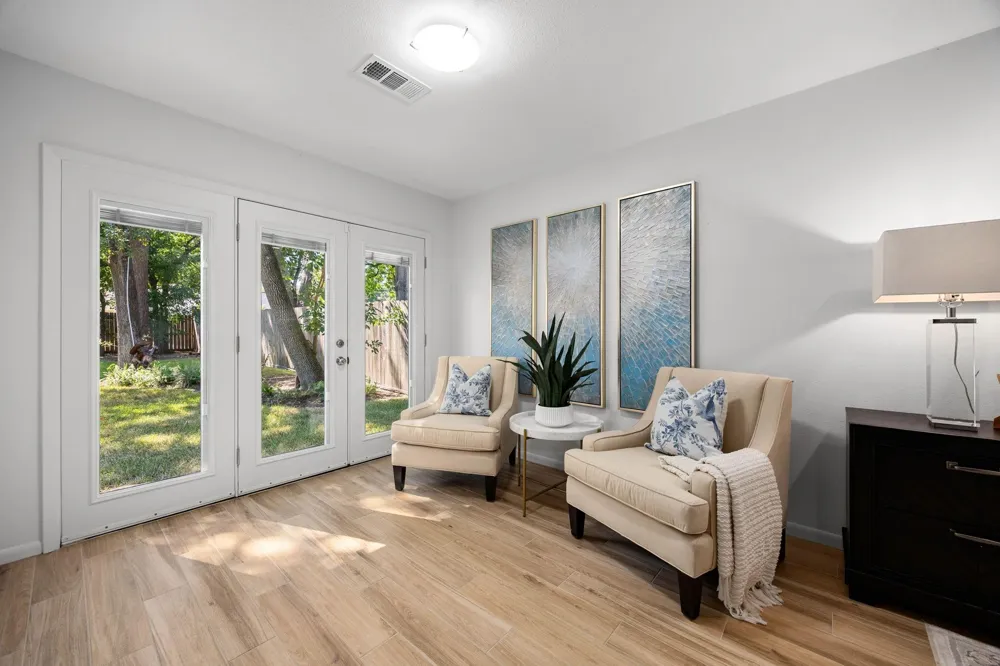 1823 Nocturne Lane Houston, TX 77043