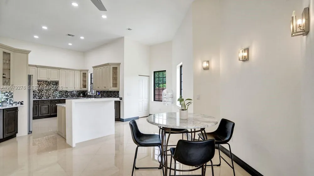 3311 SW 118th Ter Davie, FL 33330