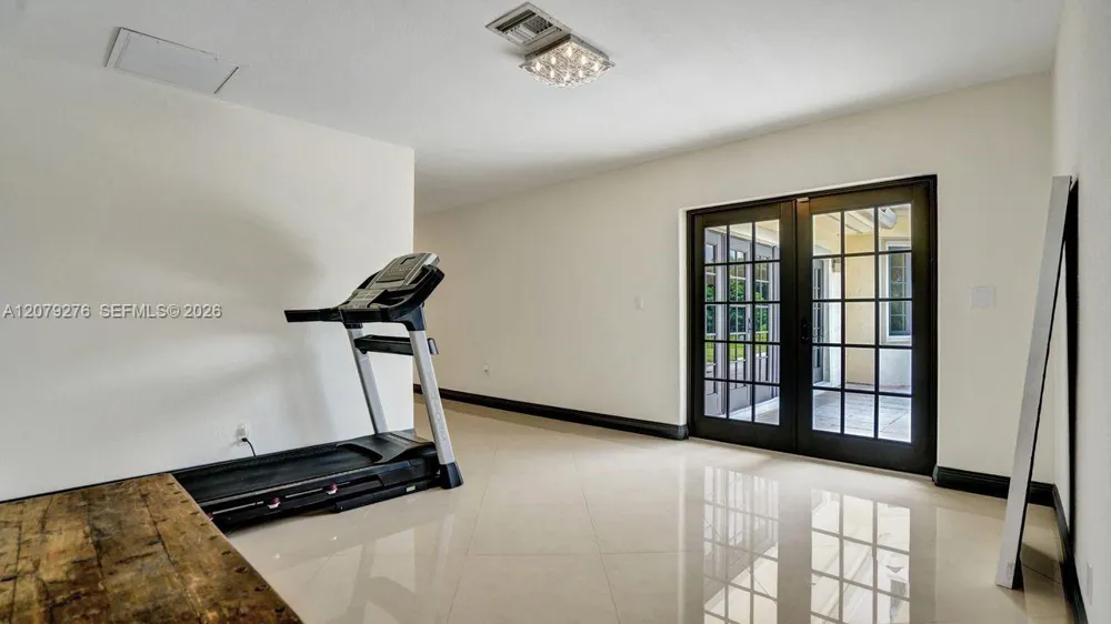 3311 SW 118th Ter Davie, FL 33330