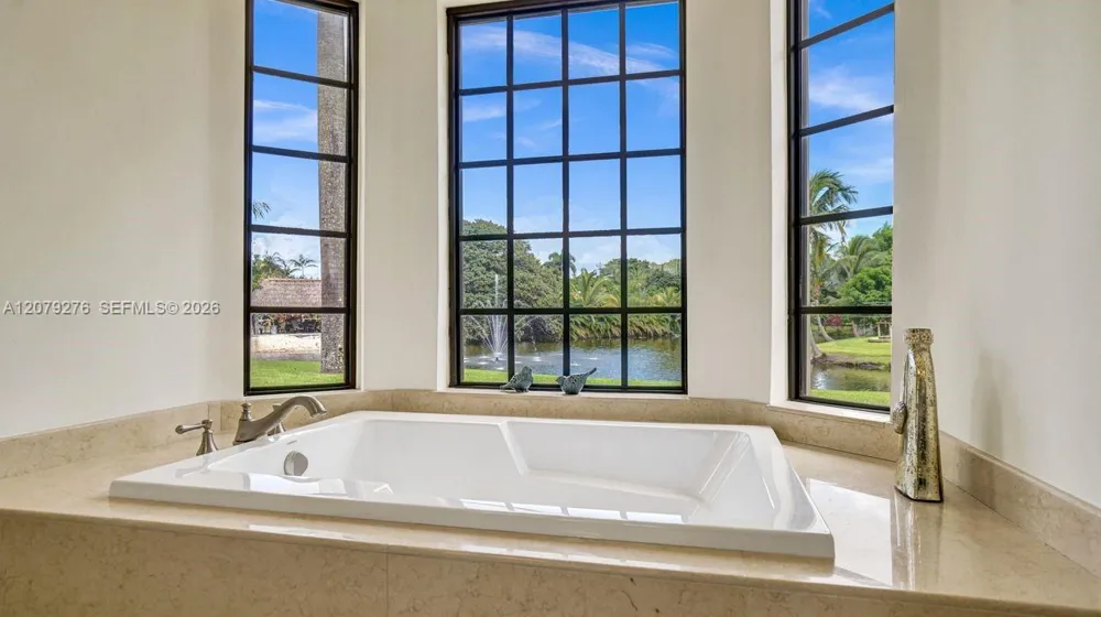 3311 SW 118th Ter Davie, FL 33330