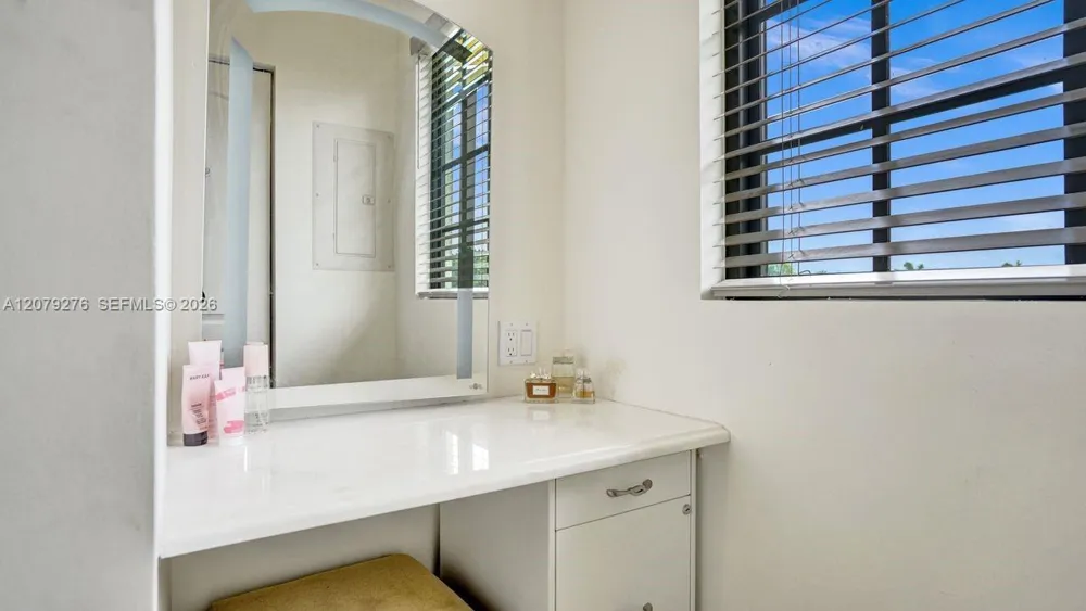 3311 SW 118th Ter Davie, FL 33330