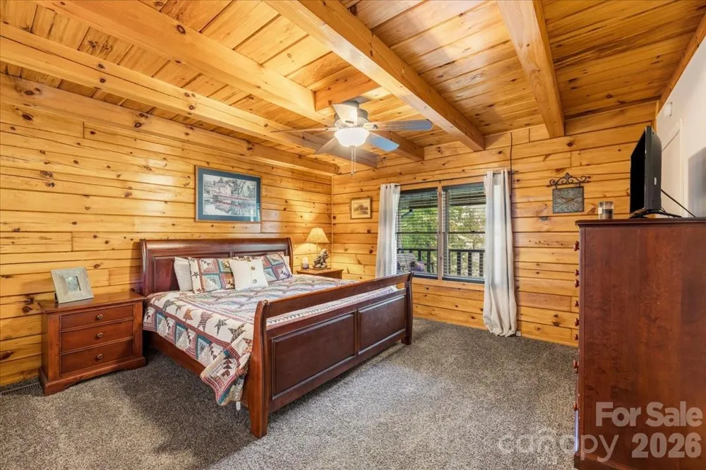 6012 Holiday Shores Avenue Nebo, NC 28761