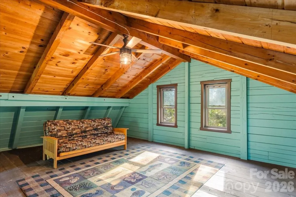 6012 Holiday Shores Avenue Nebo, NC 28761