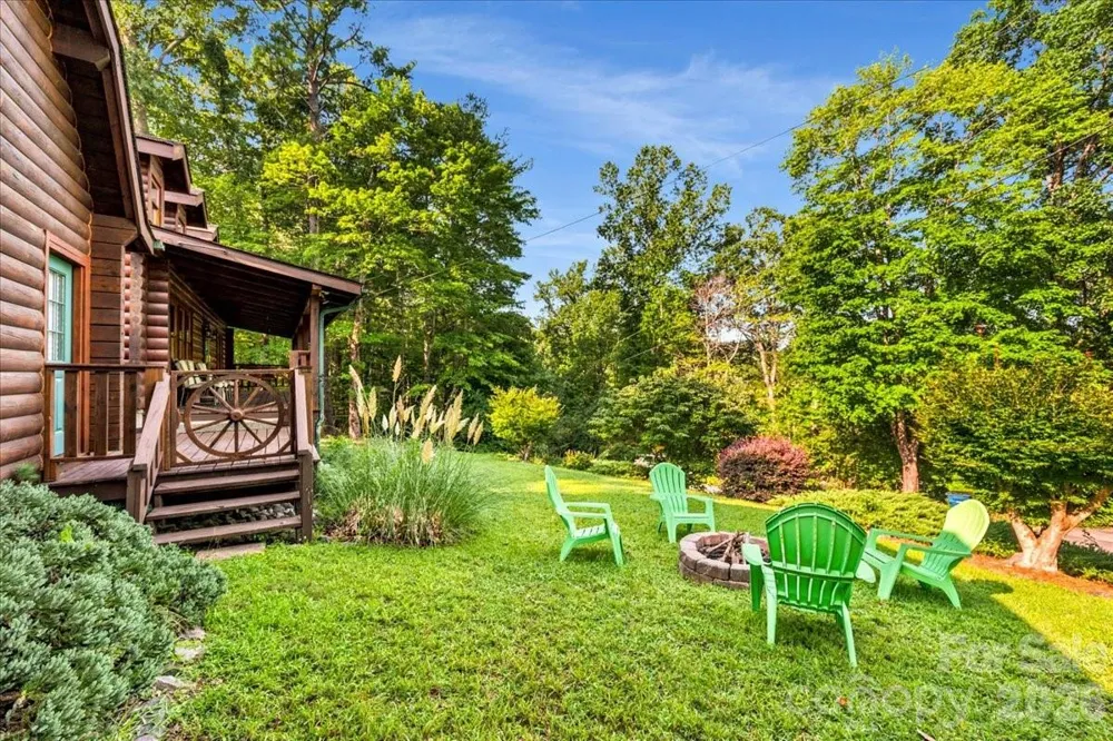6012 Holiday Shores Avenue Nebo, NC 28761