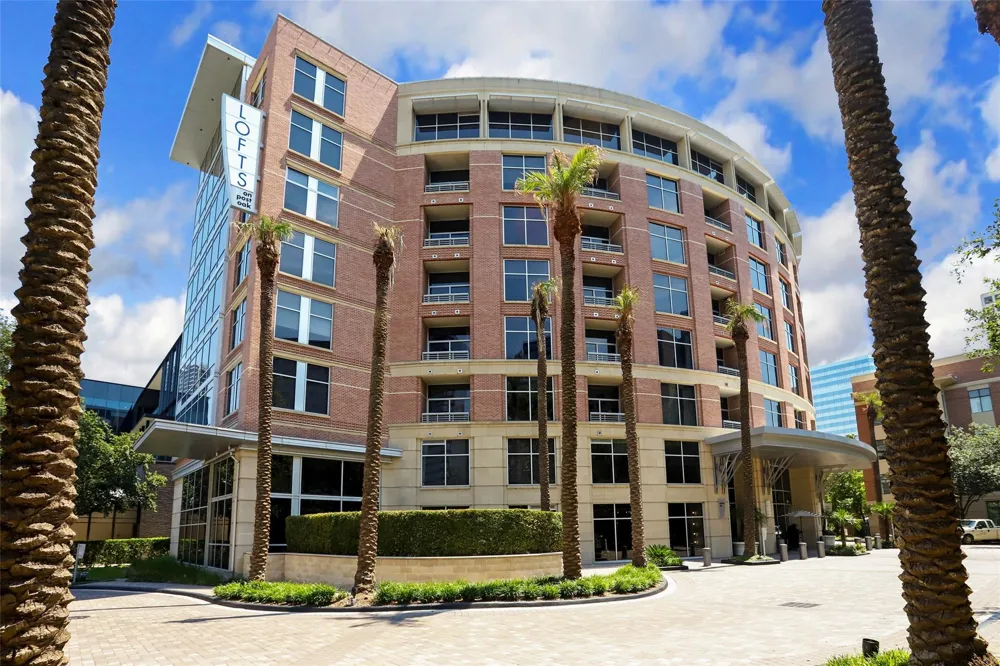 1901 Post Oak Boulevard #1211 Houston, TX 77056