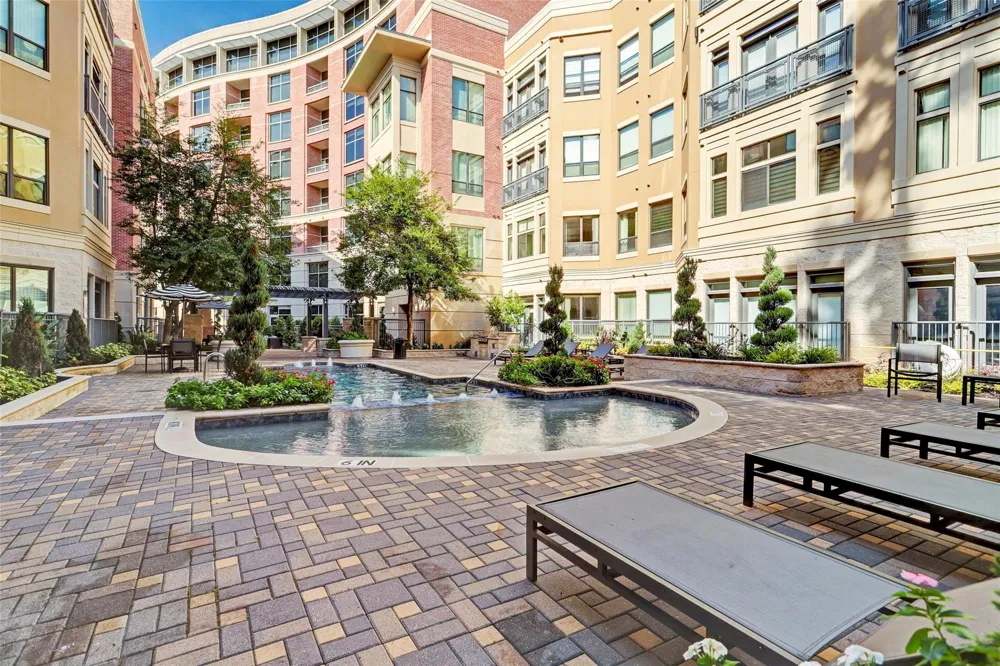 1901 Post Oak Boulevard #1211 Houston, TX 77056