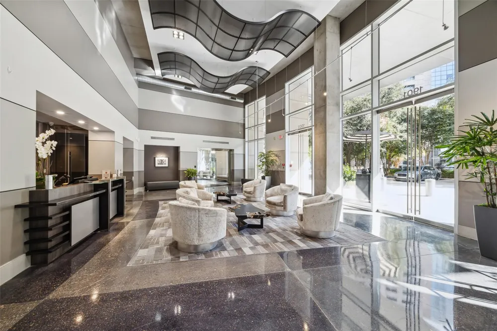 1901 Post Oak Boulevard #1211 Houston, TX 77056