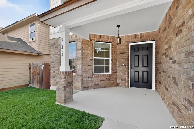 735 PELICAN PT San Antonio, TX 78221