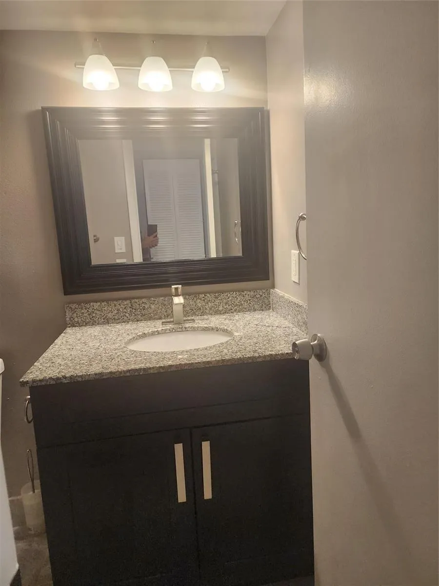 8205 NW 61st Street NW #B202 Tamarac, FL 33321