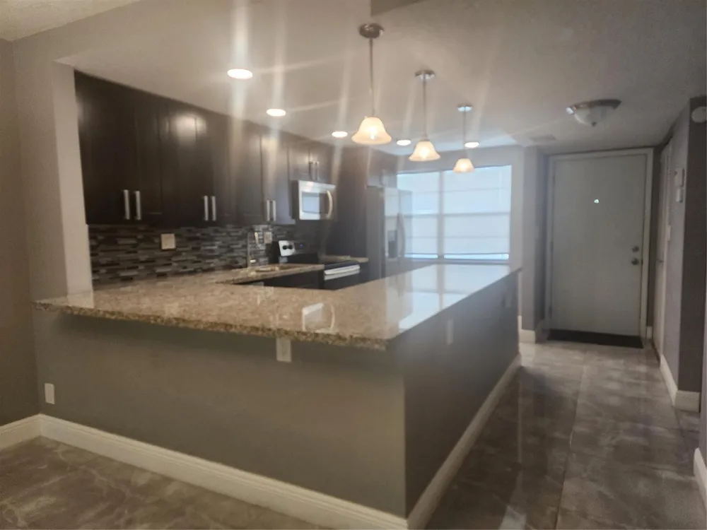 8205 NW 61st Street NW #B202 Tamarac, FL 33321
